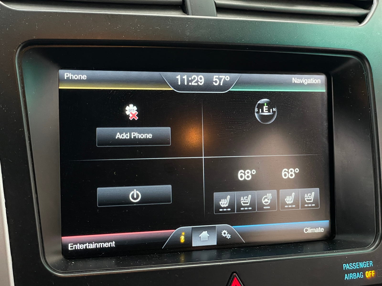 Thumbnail: 2015 Ford Explorer - 3