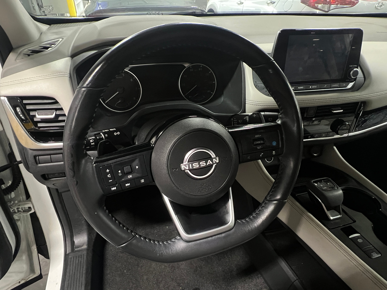 Thumbnail: 2022 Nissan Rogue - 4