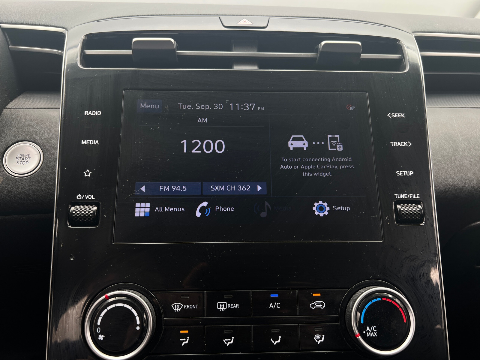 Thumbnail: 2022 Hyundai Tucson - 4