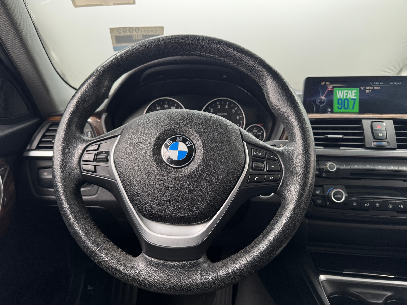 Thumbnail: 2015 BMW 3 Series - 4