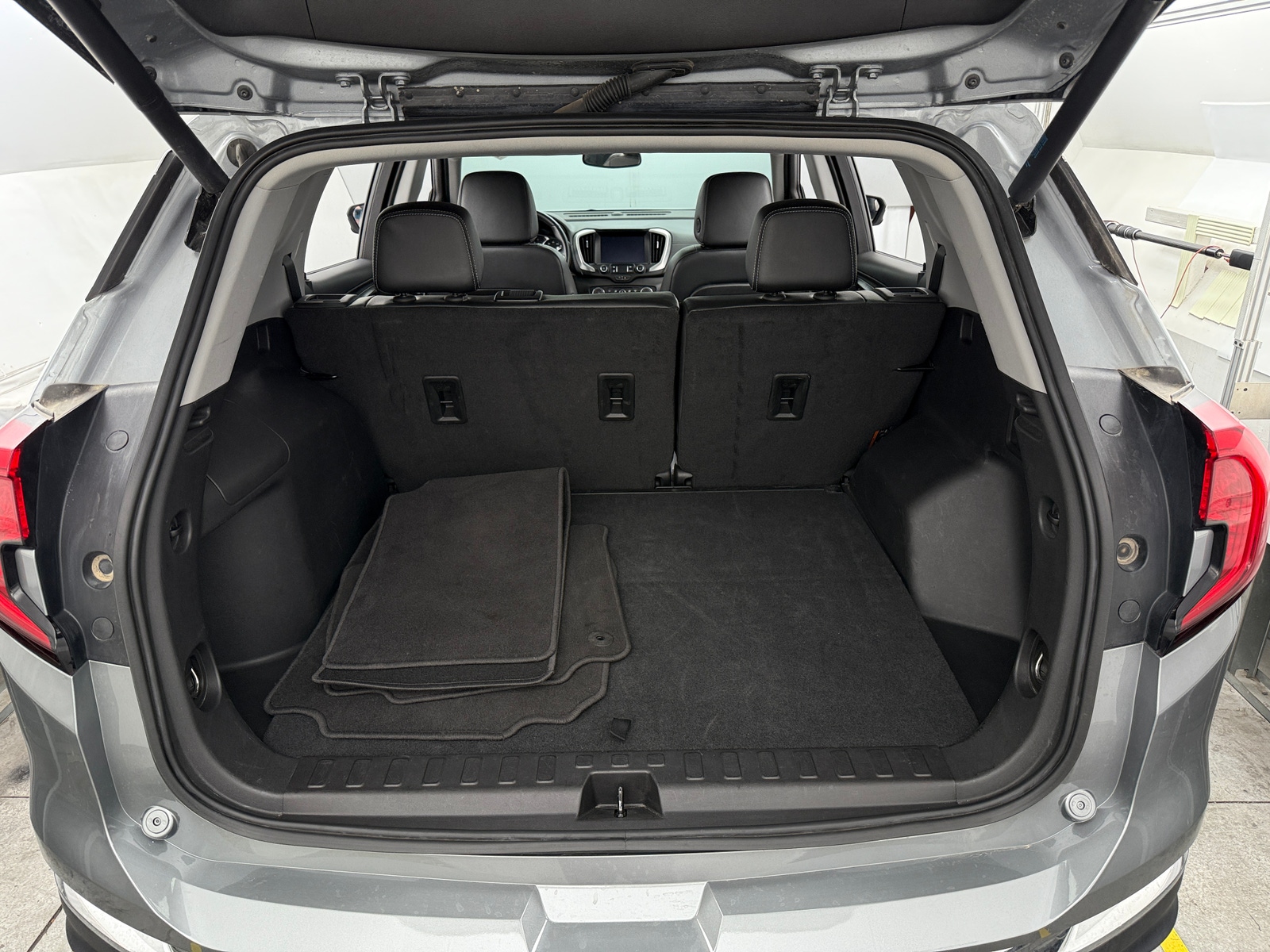 Thumbnail: 2024 GMC Terrain - 6