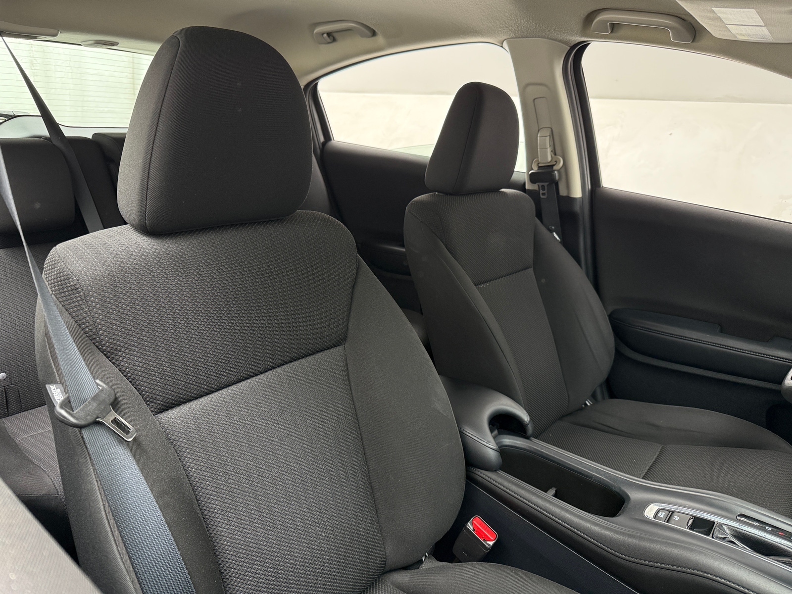 Thumbnail: 2018 Honda HR-V - 2