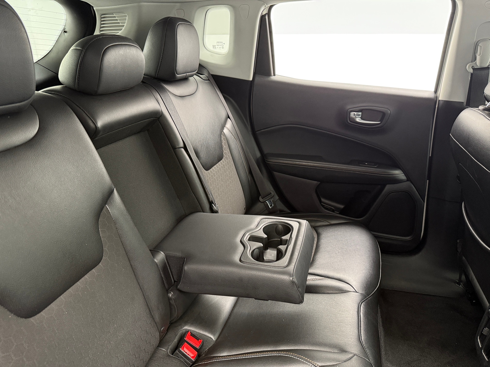 Thumbnail: 2018 Jeep Compass - 6