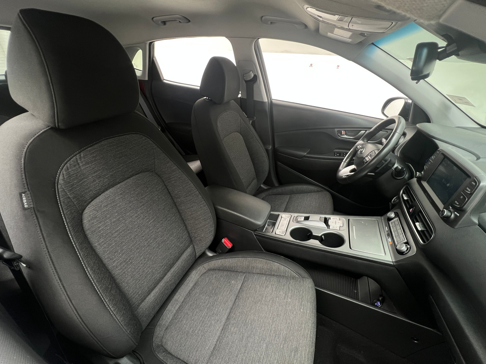 Thumbnail: 2021 Hyundai Kona - 2