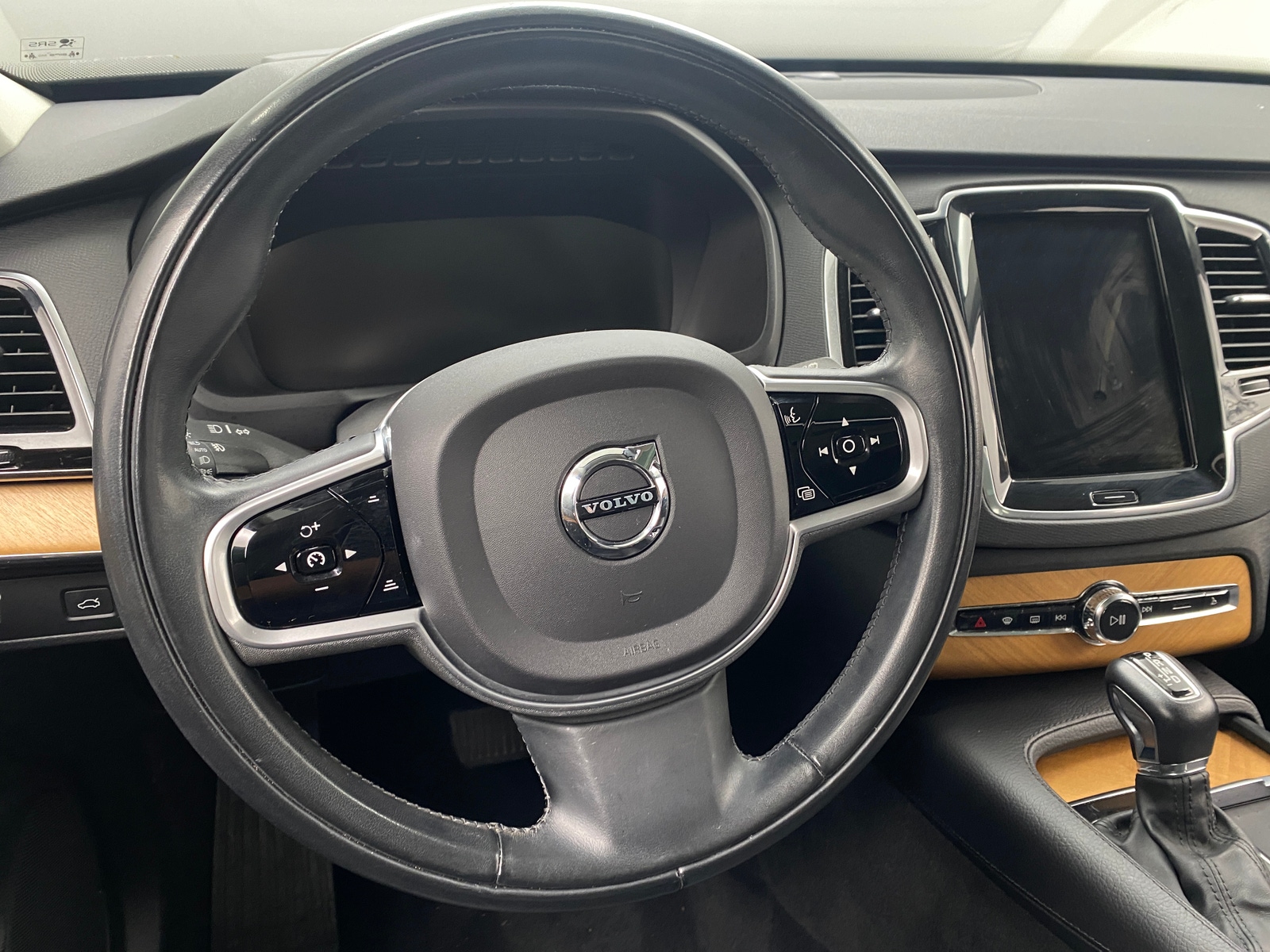 Thumbnail: 2021 Volvo XC90 - 4
