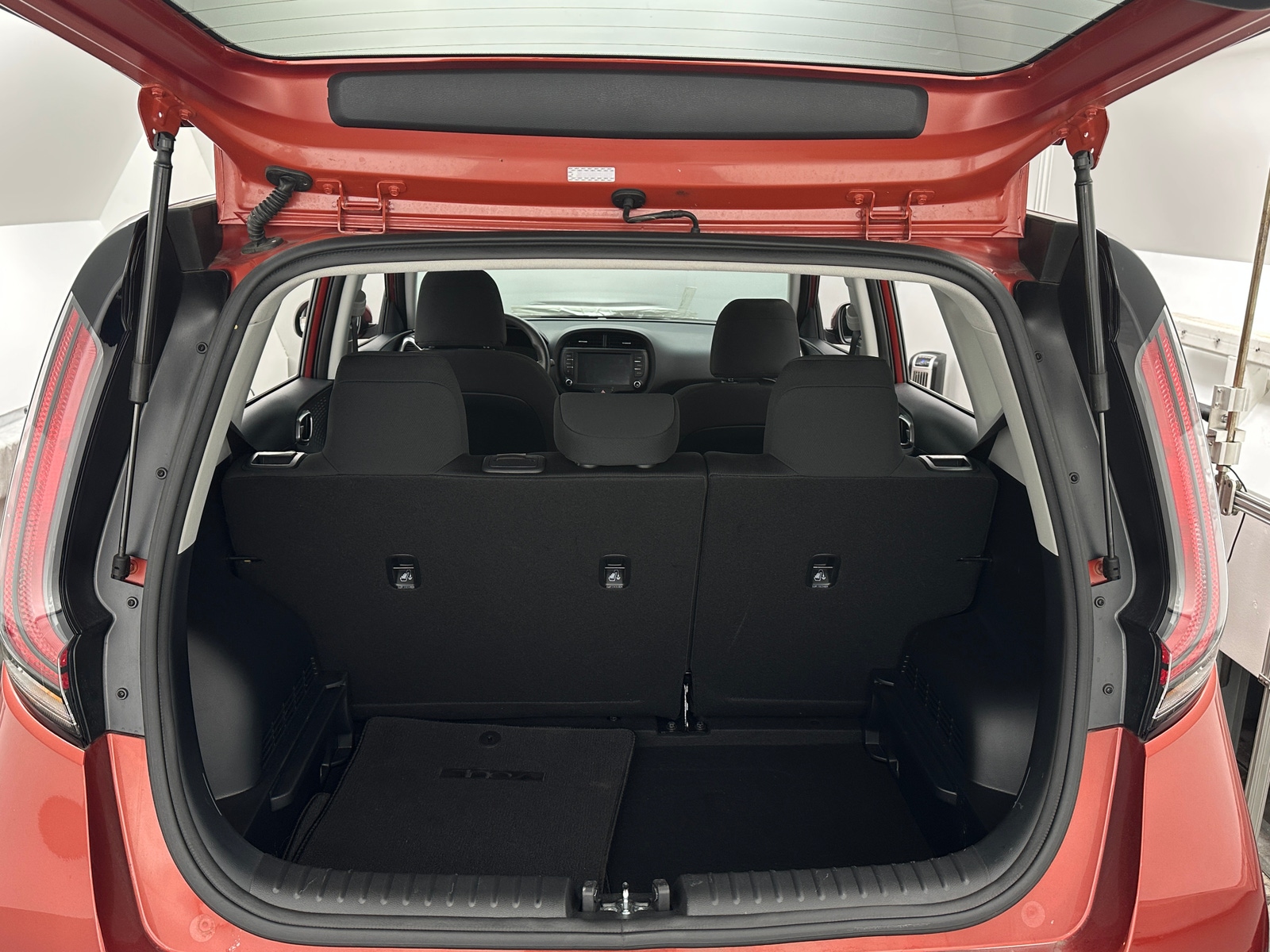 Thumbnail: 2024 Kia Soul - 7
