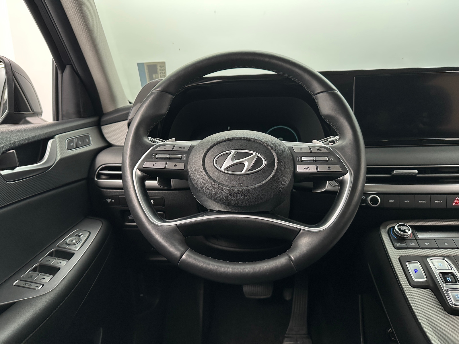 Thumbnail: 2023 Hyundai Palisade - 4
