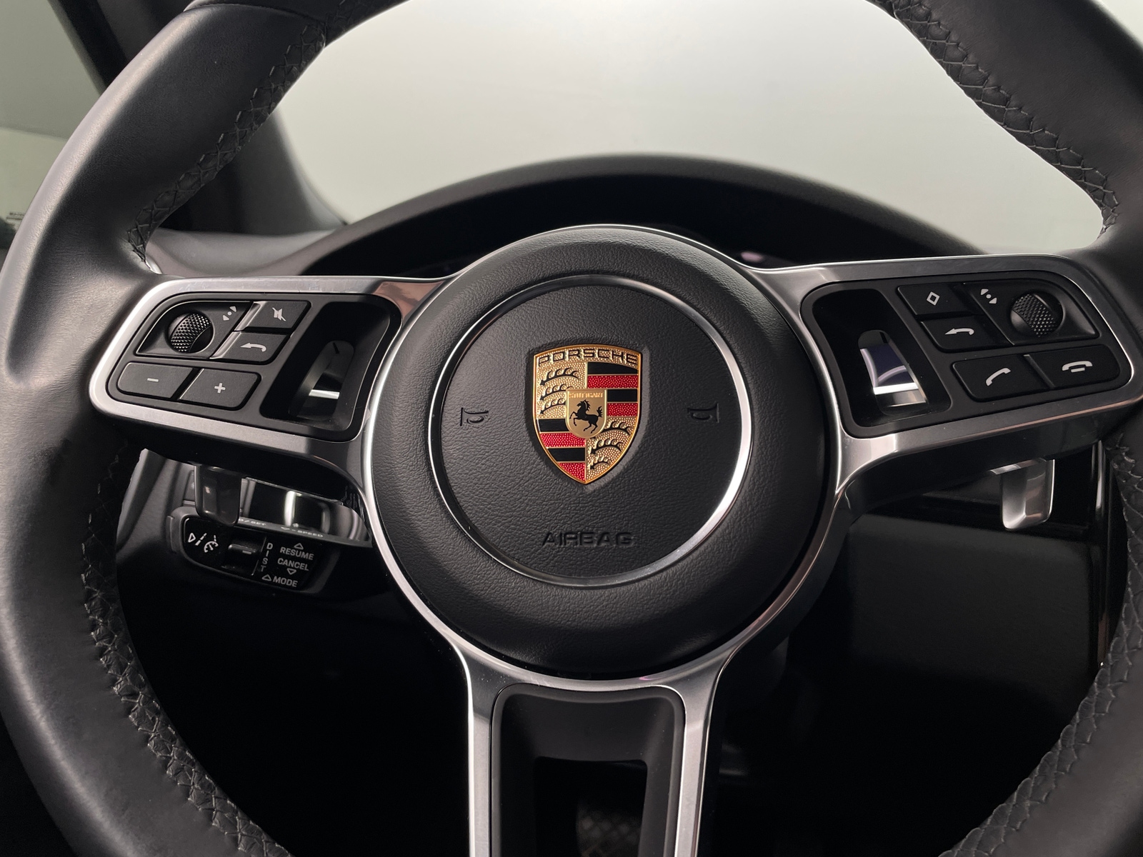 Thumbnail: 2023 Porsche Cayenne - 4