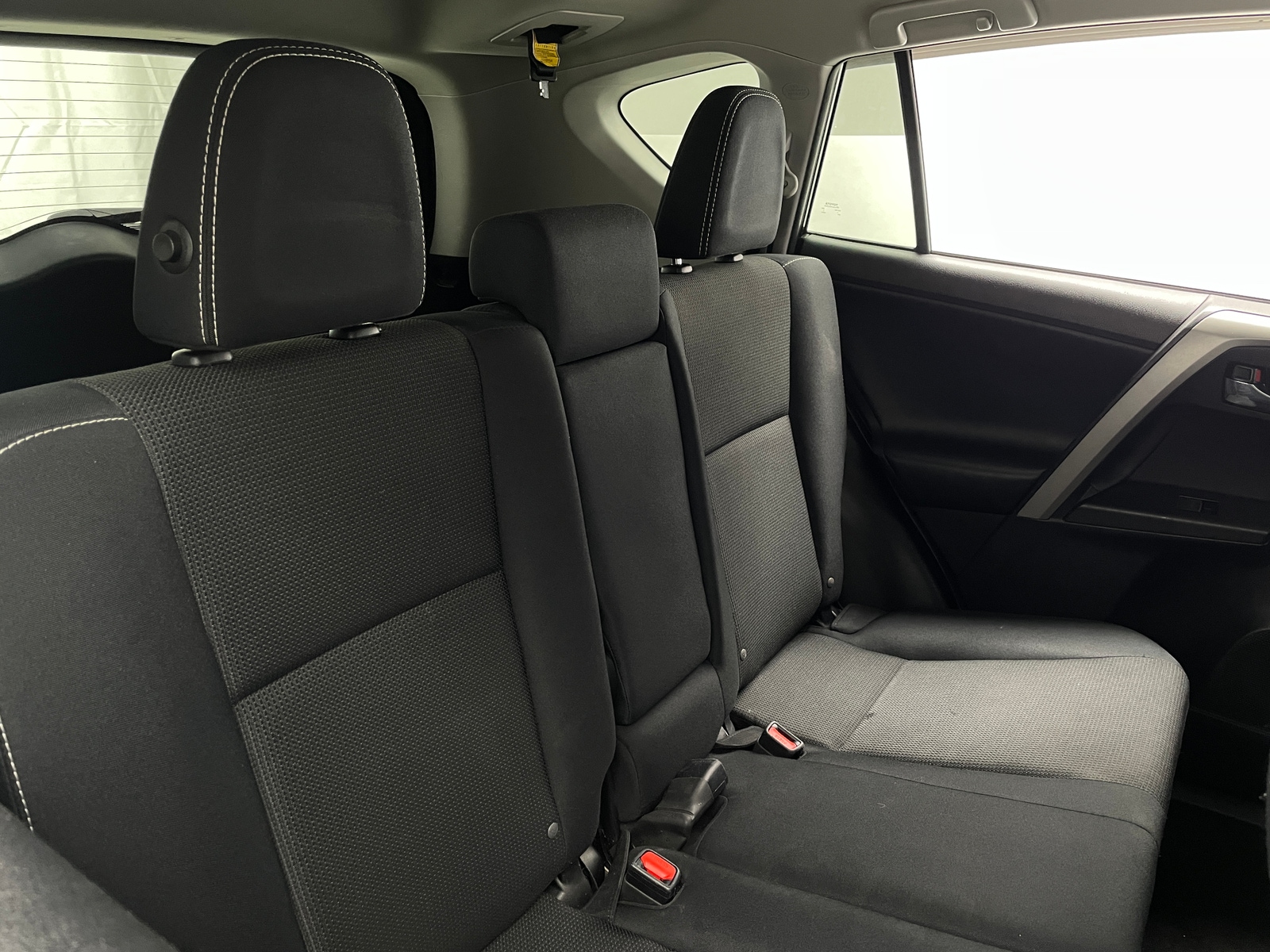 Thumbnail: 2017 Toyota RAV4 - 6