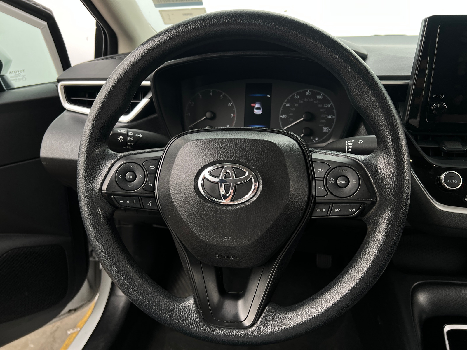 Thumbnail: 2024 Toyota Corolla - 5