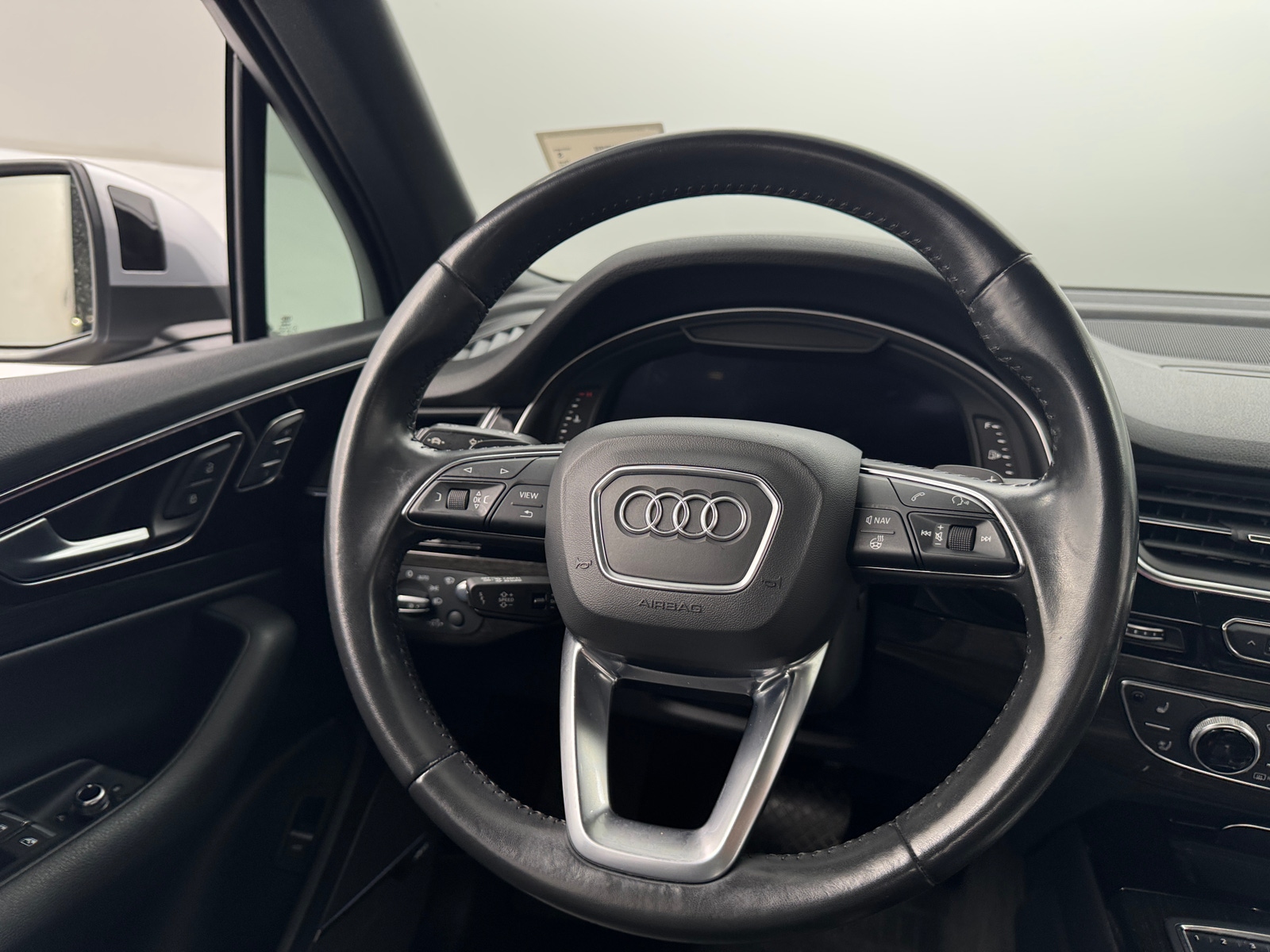 Thumbnail: 2018 Audi Q7 - 4