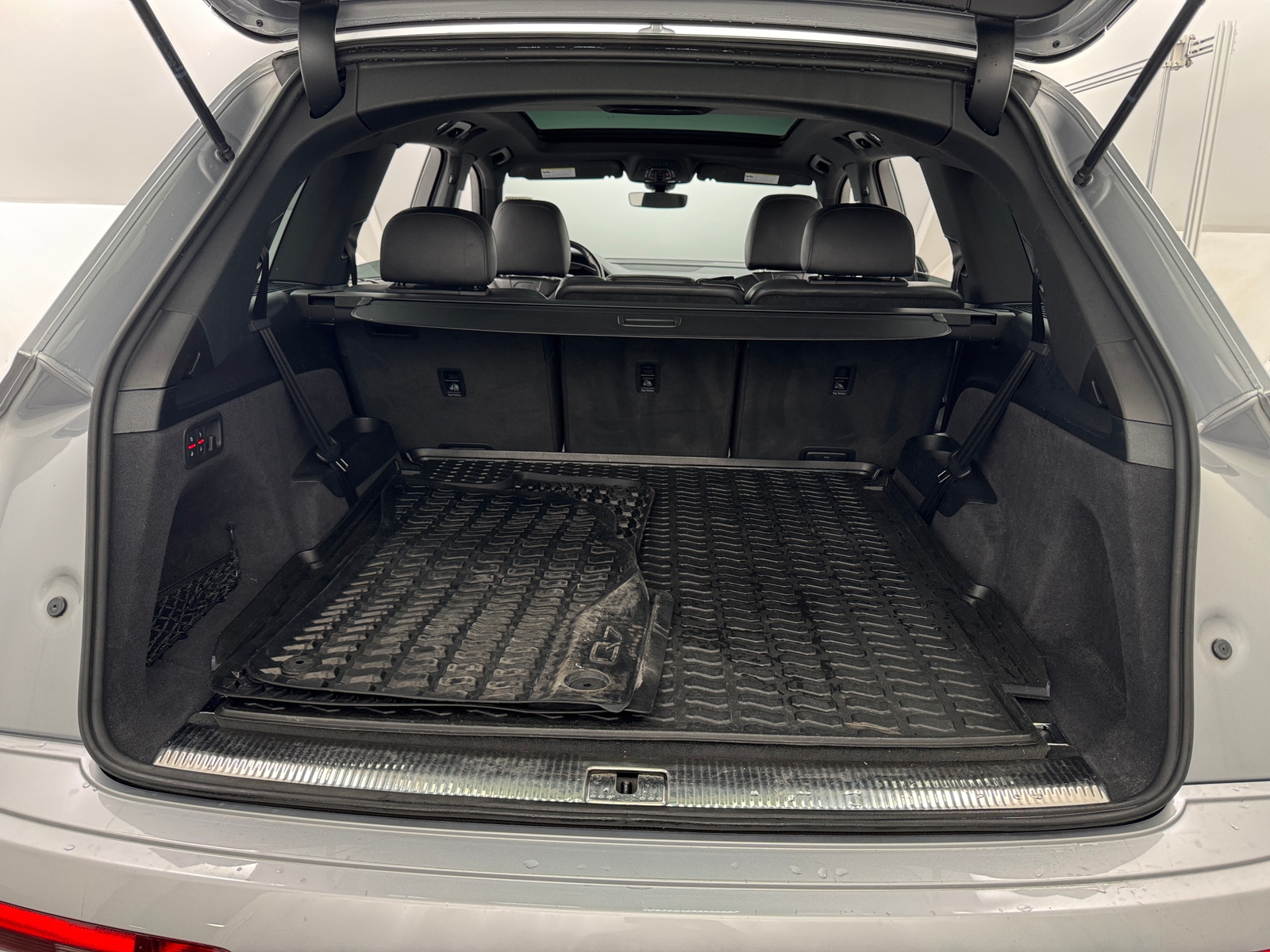 Thumbnail: 2018 Audi Q7 - 6