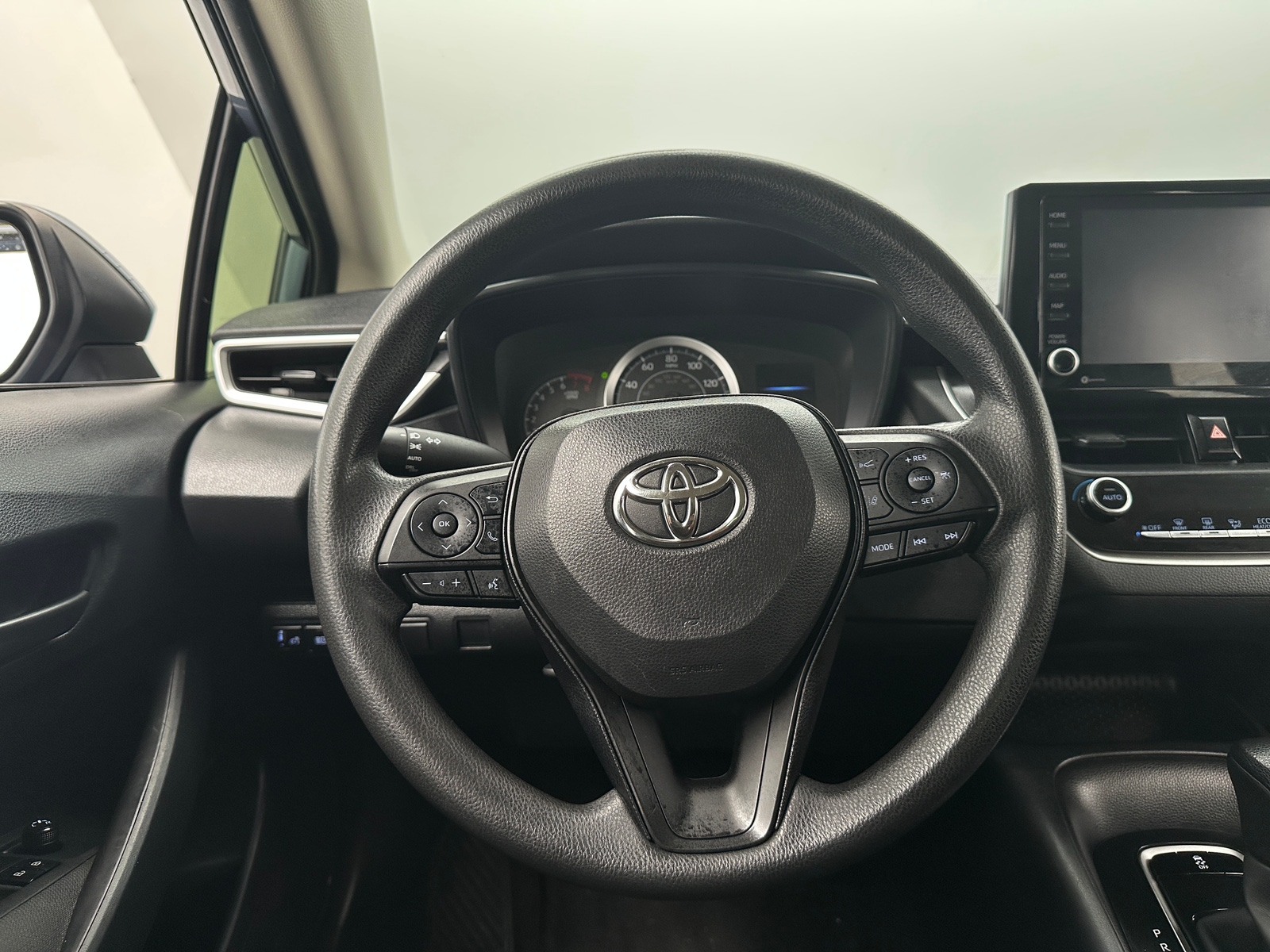 Thumbnail: 2022 Toyota Corolla - 5
