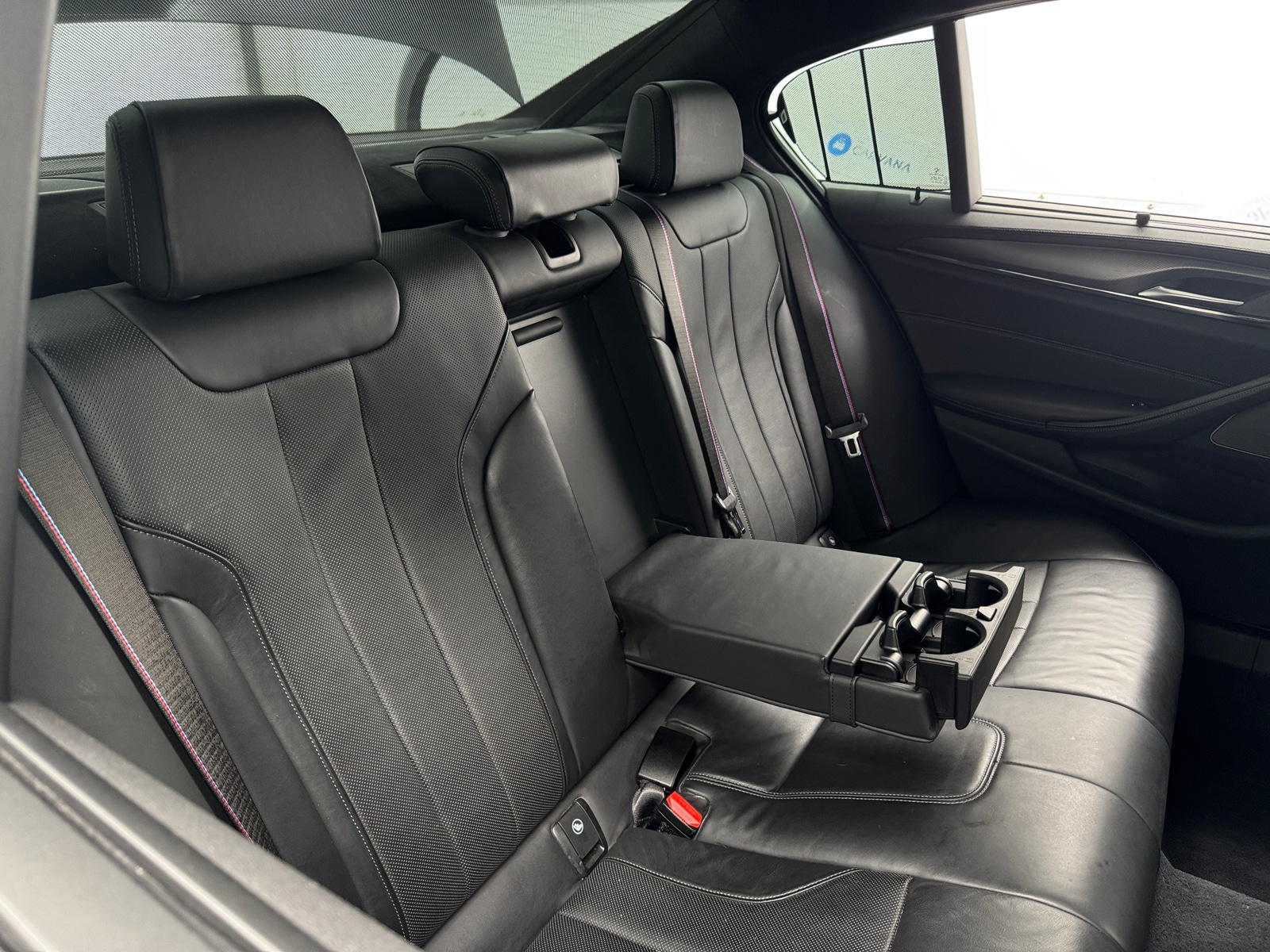 Thumbnail: 2023 BMW M5 - 5