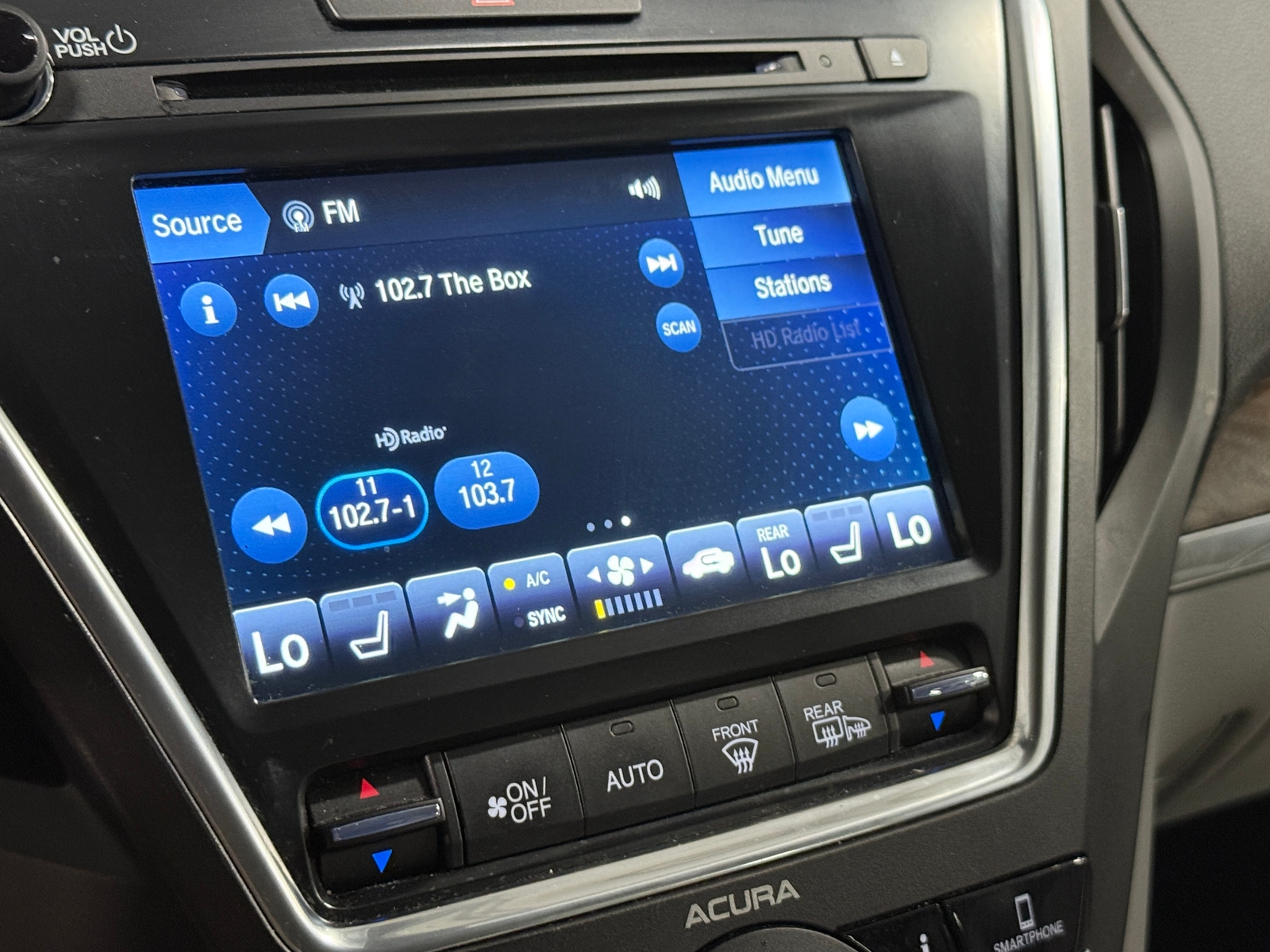 Thumbnail: 2020 Acura MDX - 3