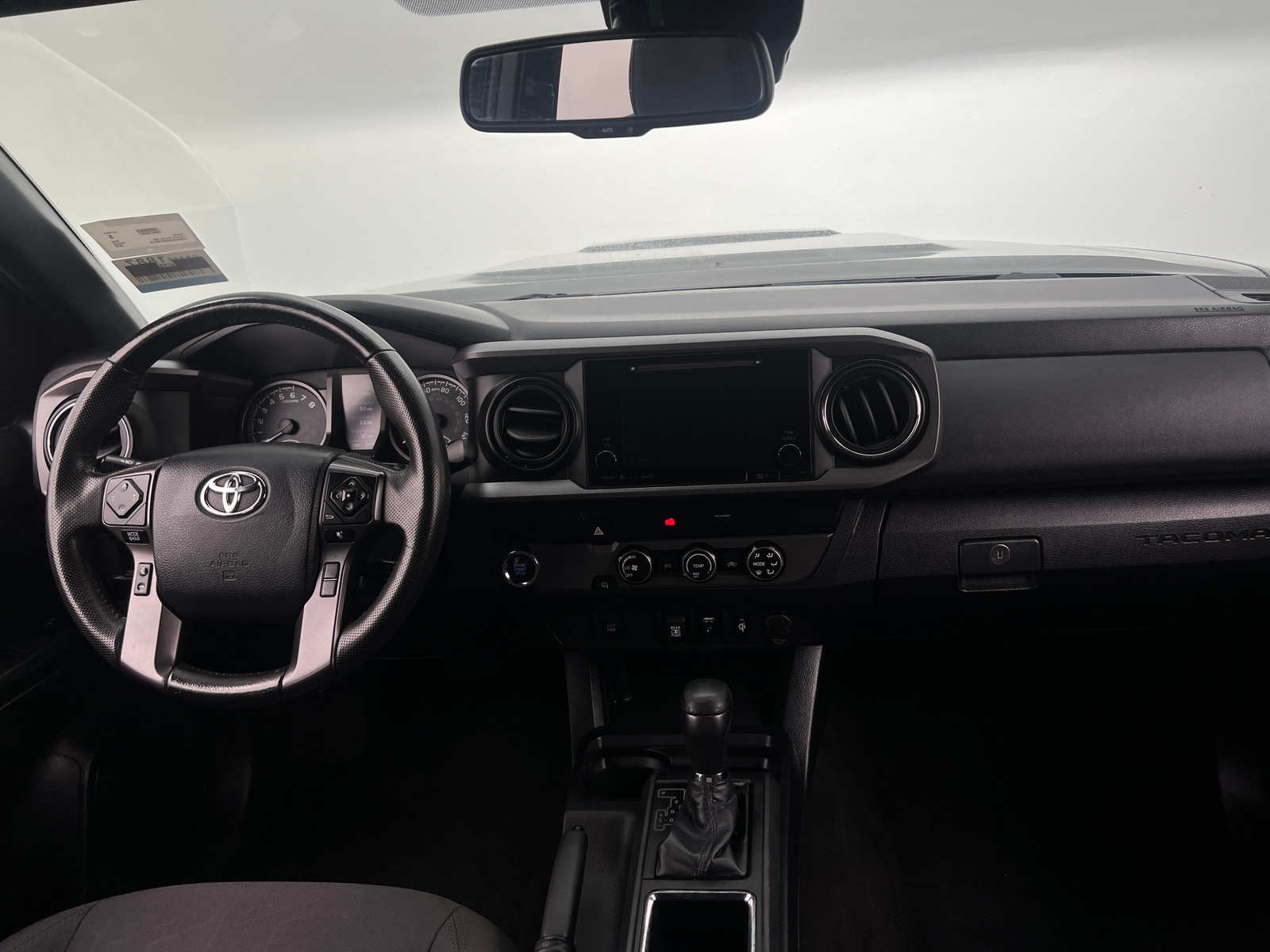 Thumbnail: 2019 Toyota Tacoma - 3