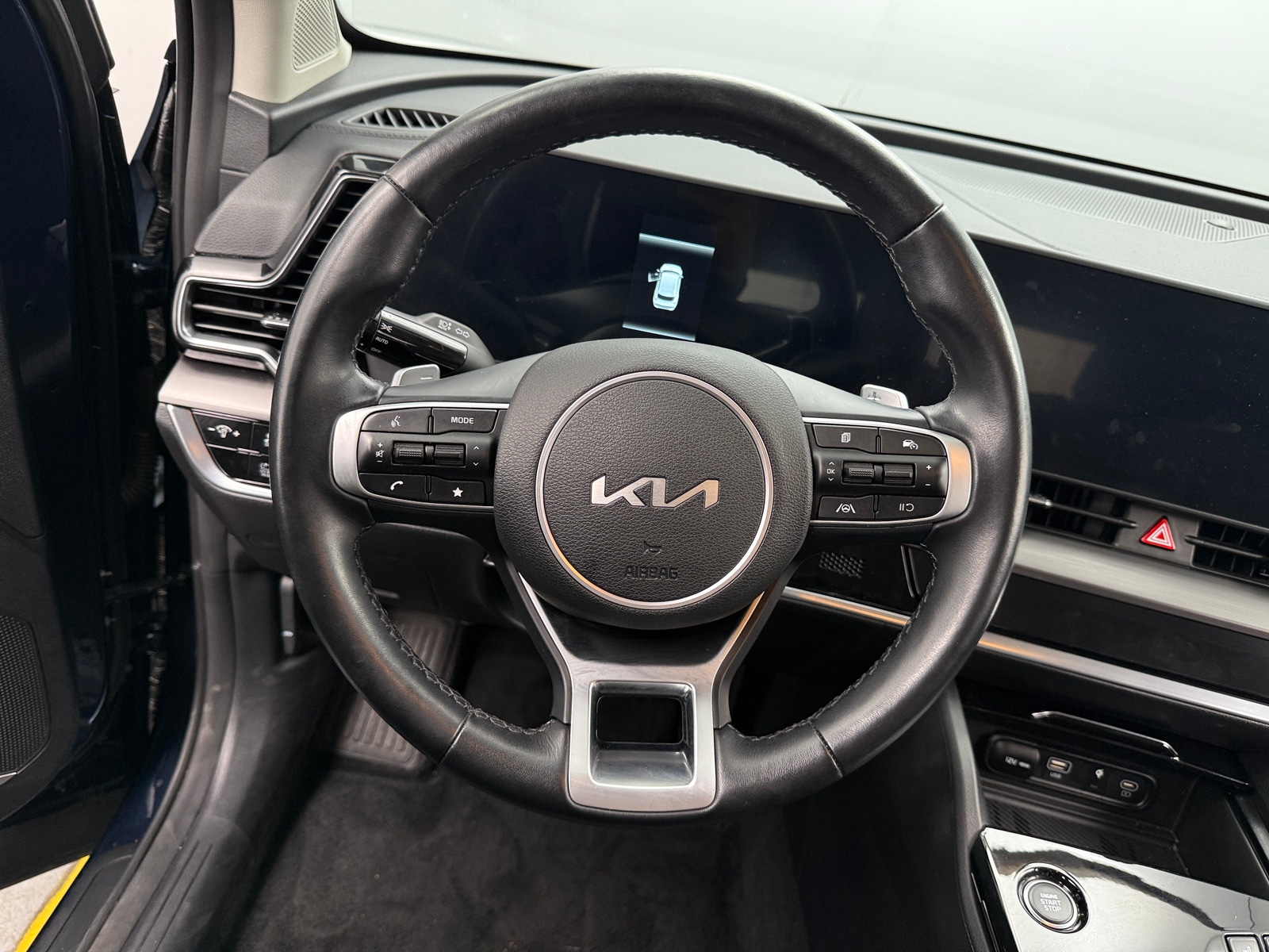 Thumbnail: 2023 Kia Sportage - 4