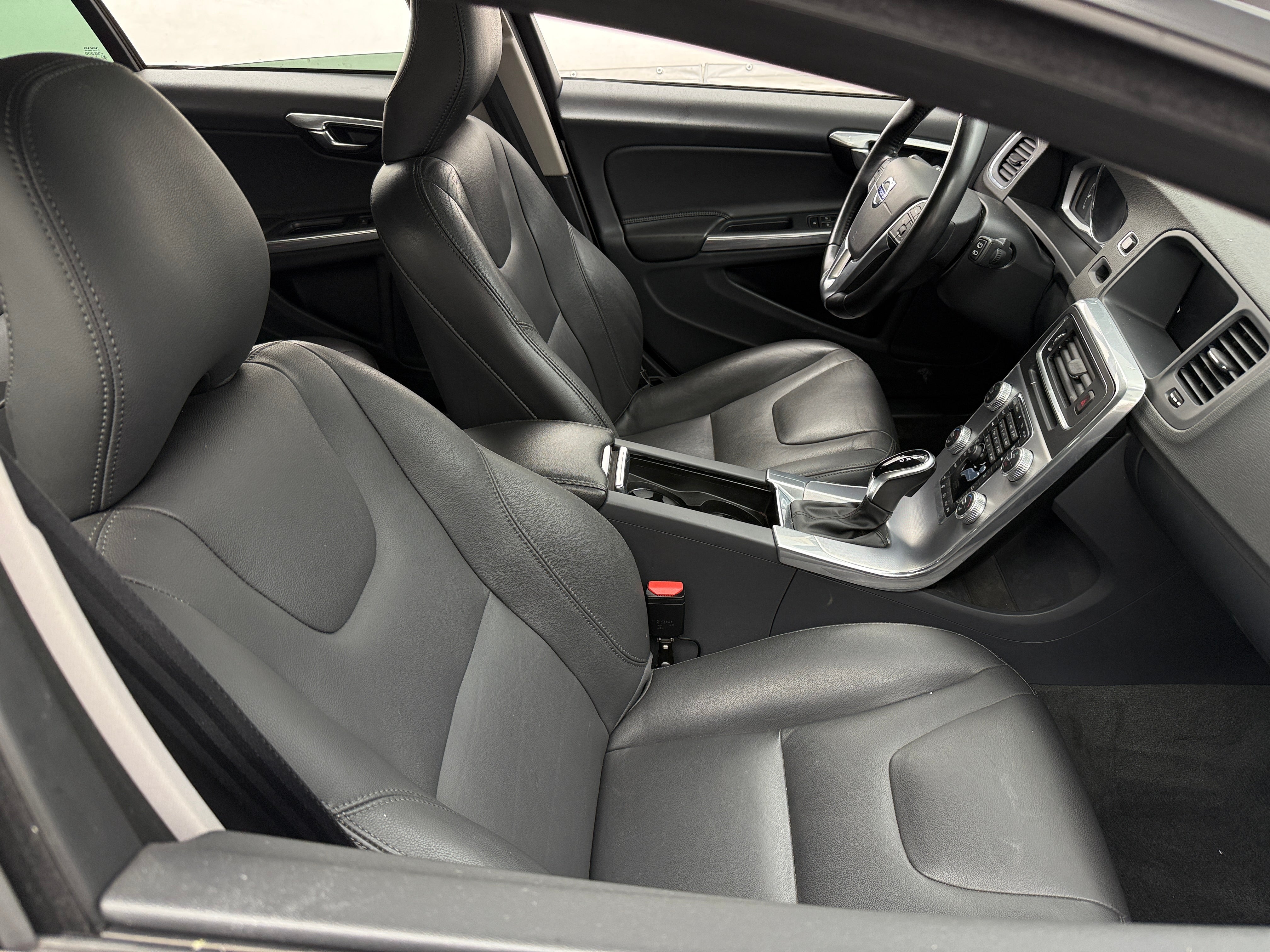 2018 Volvo V60