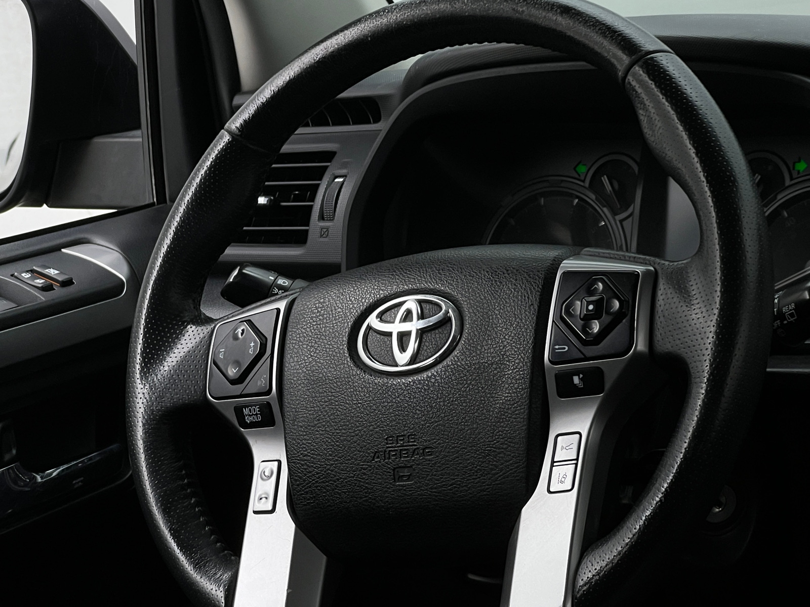 Thumbnail: 2021 Toyota 4Runner - 5