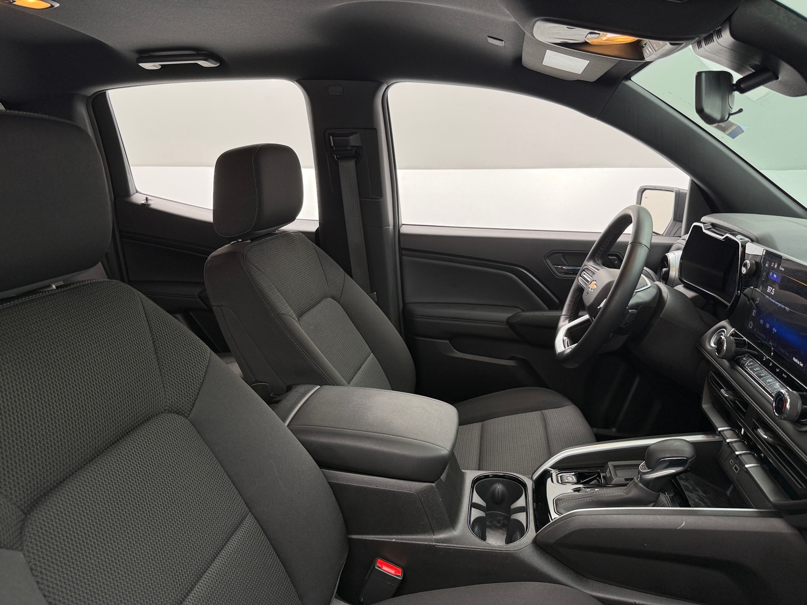 Thumbnail: 2024 Chevrolet Colorado - 2