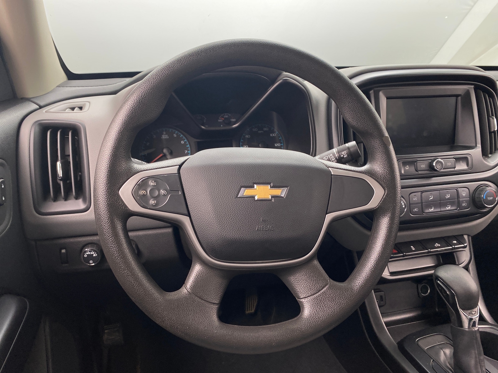 Thumbnail: 2022 Chevrolet Colorado - 5