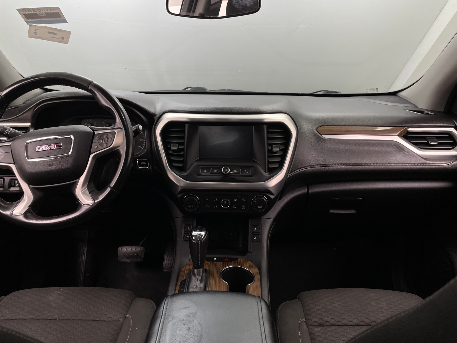 Thumbnail: 2017 GMC Acadia - 3
