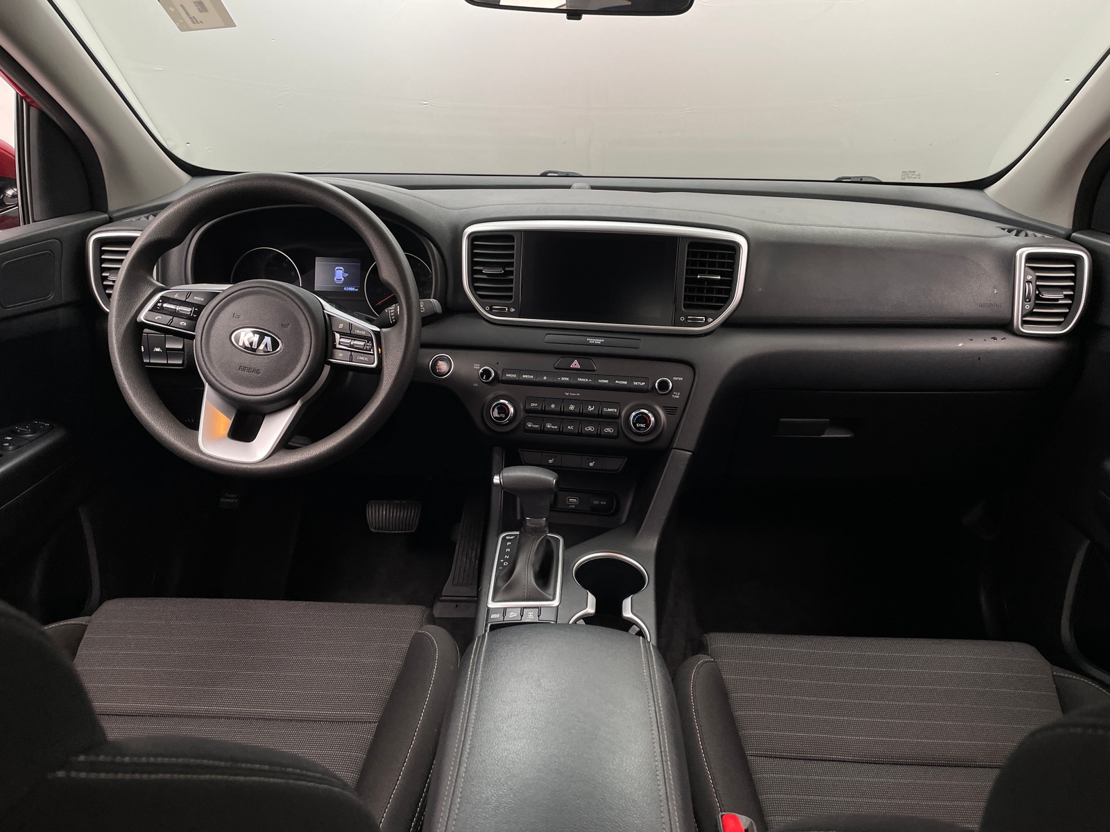 Thumbnail: 2022 Kia Sportage - 3