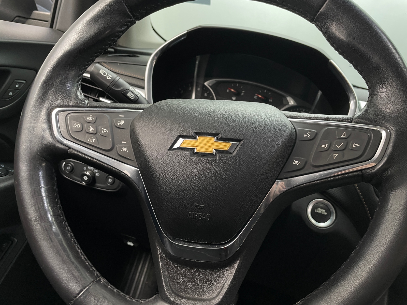 Thumbnail: 2018 Chevrolet Equinox - 4