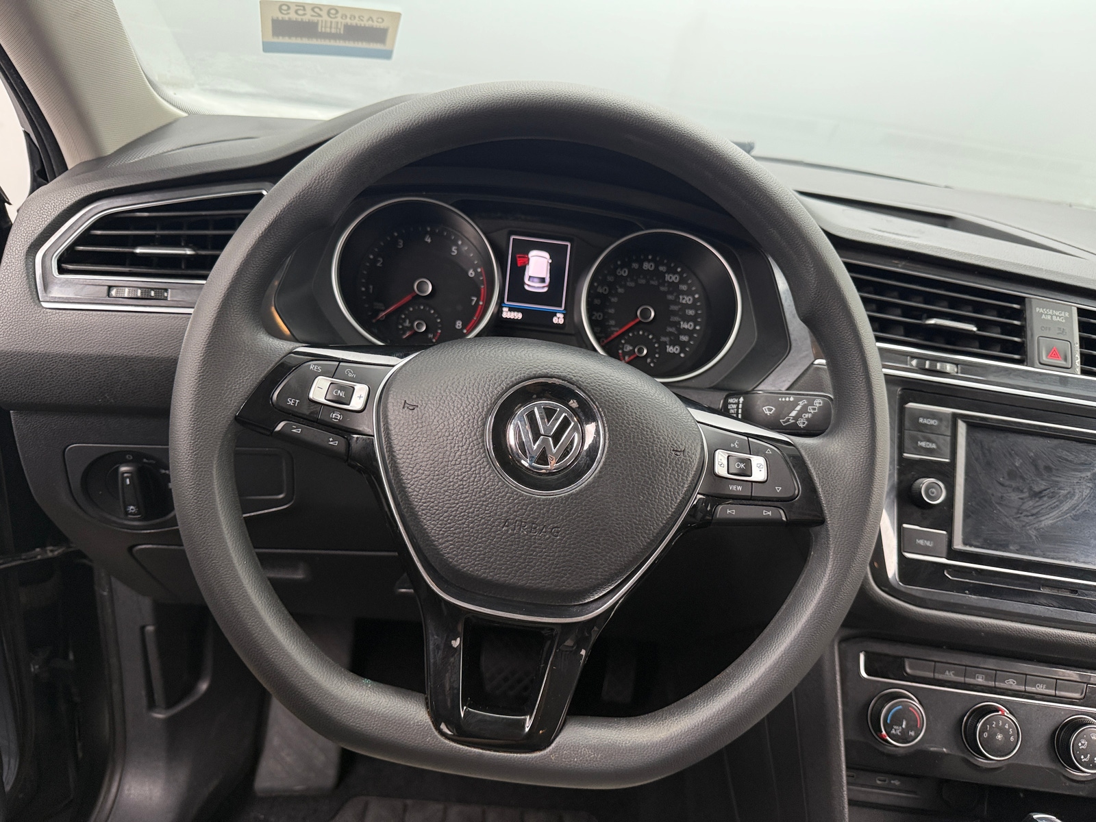 Thumbnail: 2021 Volkswagen Tiguan - 5