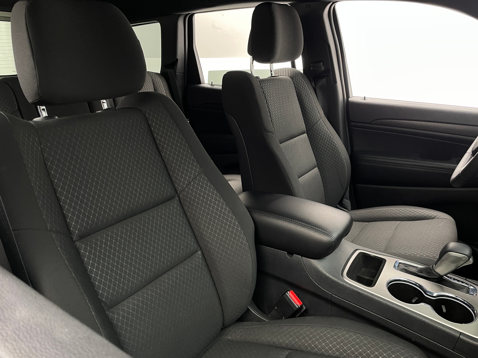 Thumbnail: 2018 Jeep Grand Cherokee - 2