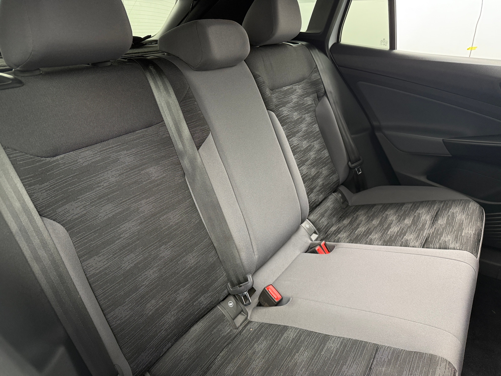 Thumbnail: 2022 Volkswagen ID.4 - 6