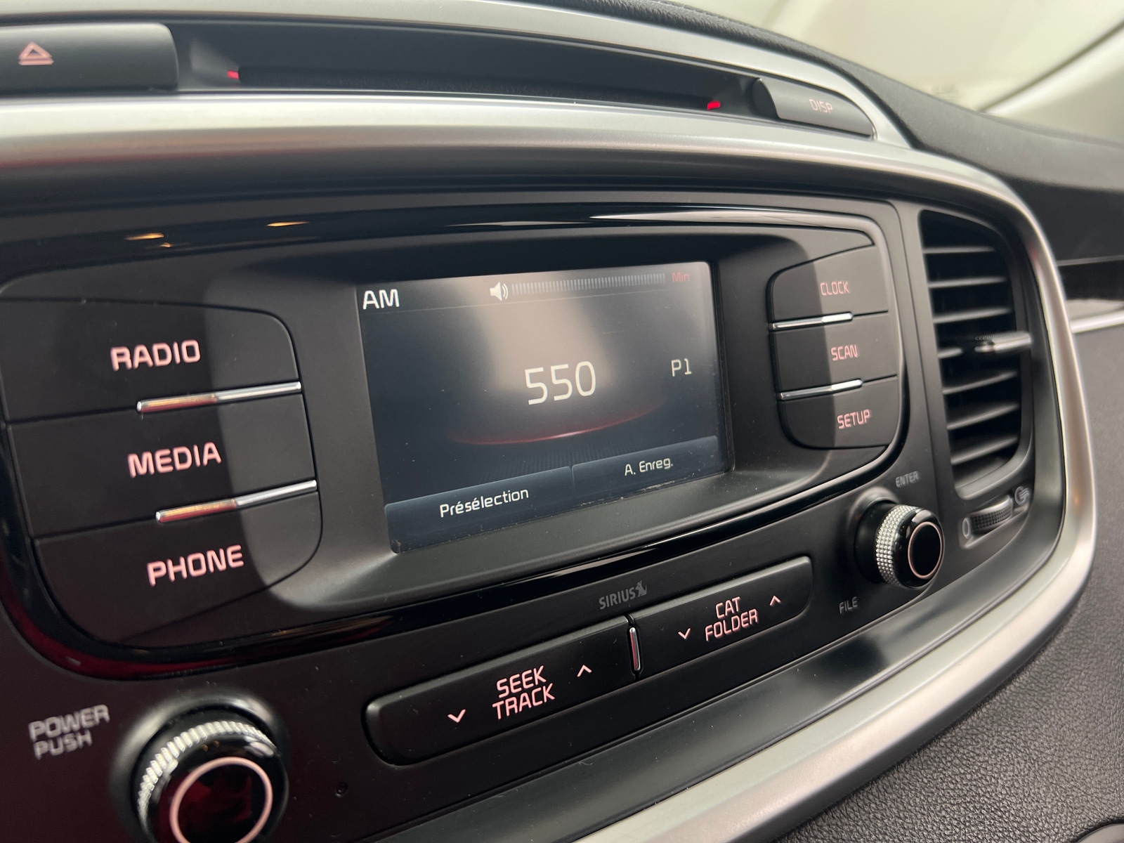 Thumbnail: 2017 Kia Sorento - 4