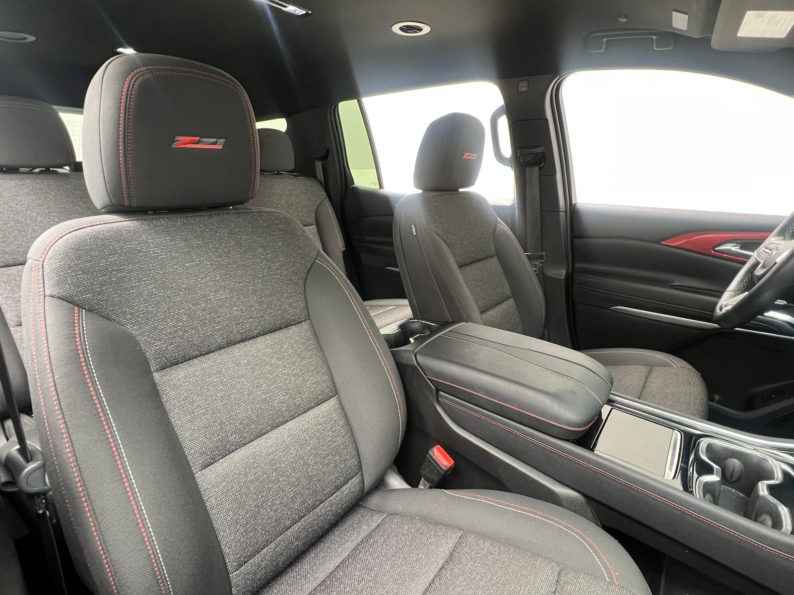 Thumbnail: 2024 Chevrolet Traverse - 2
