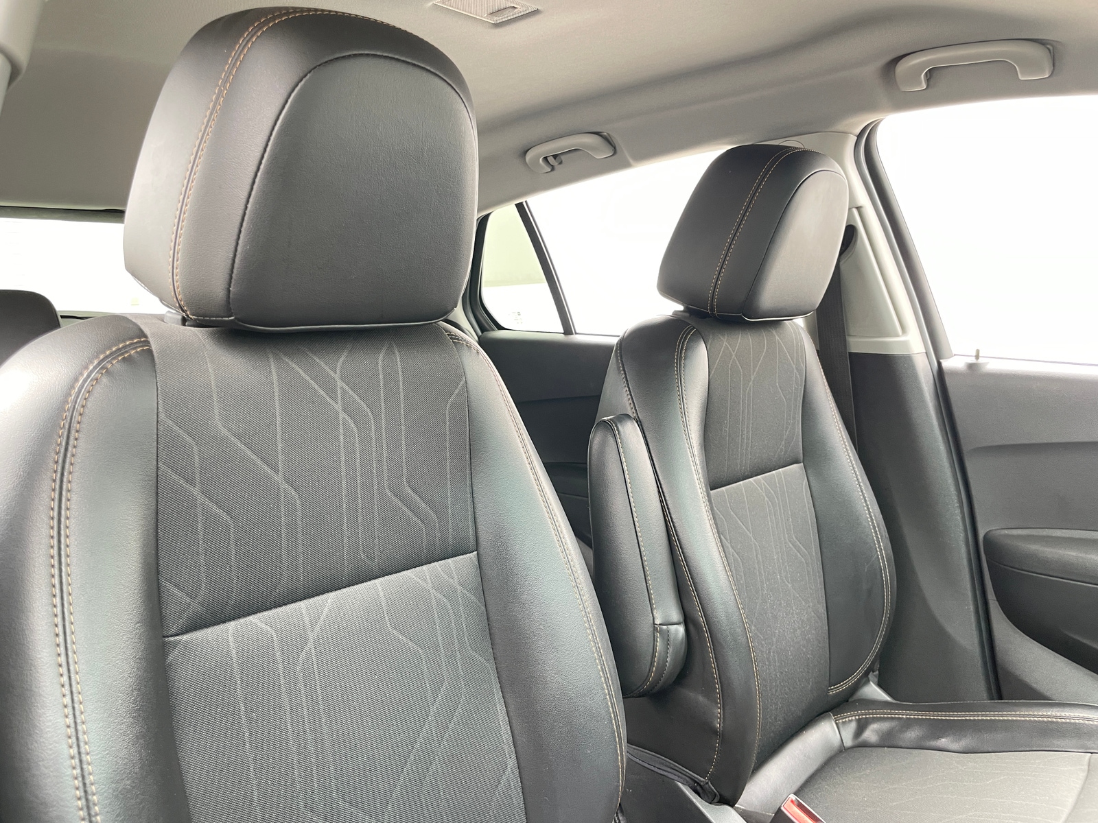 Thumbnail: 2017 Chevrolet Trax - 2