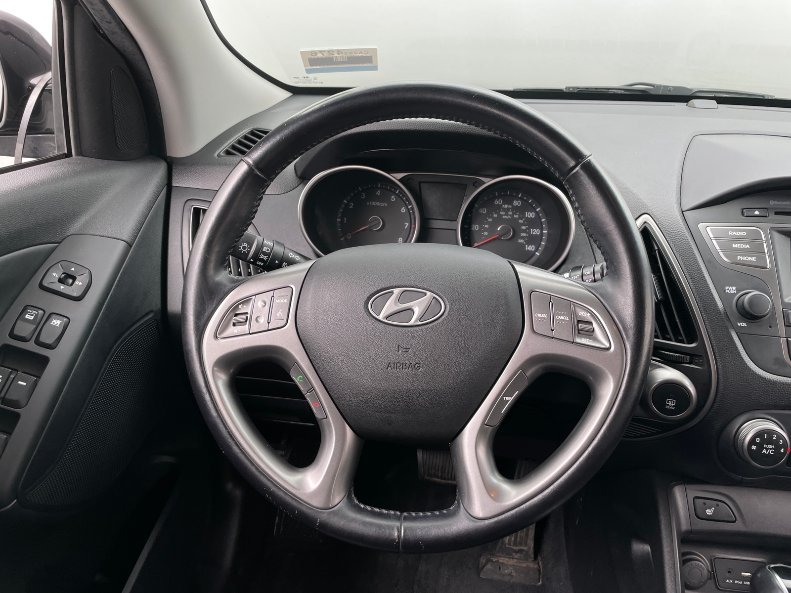 Thumbnail: 2015 Hyundai Tucson - 4