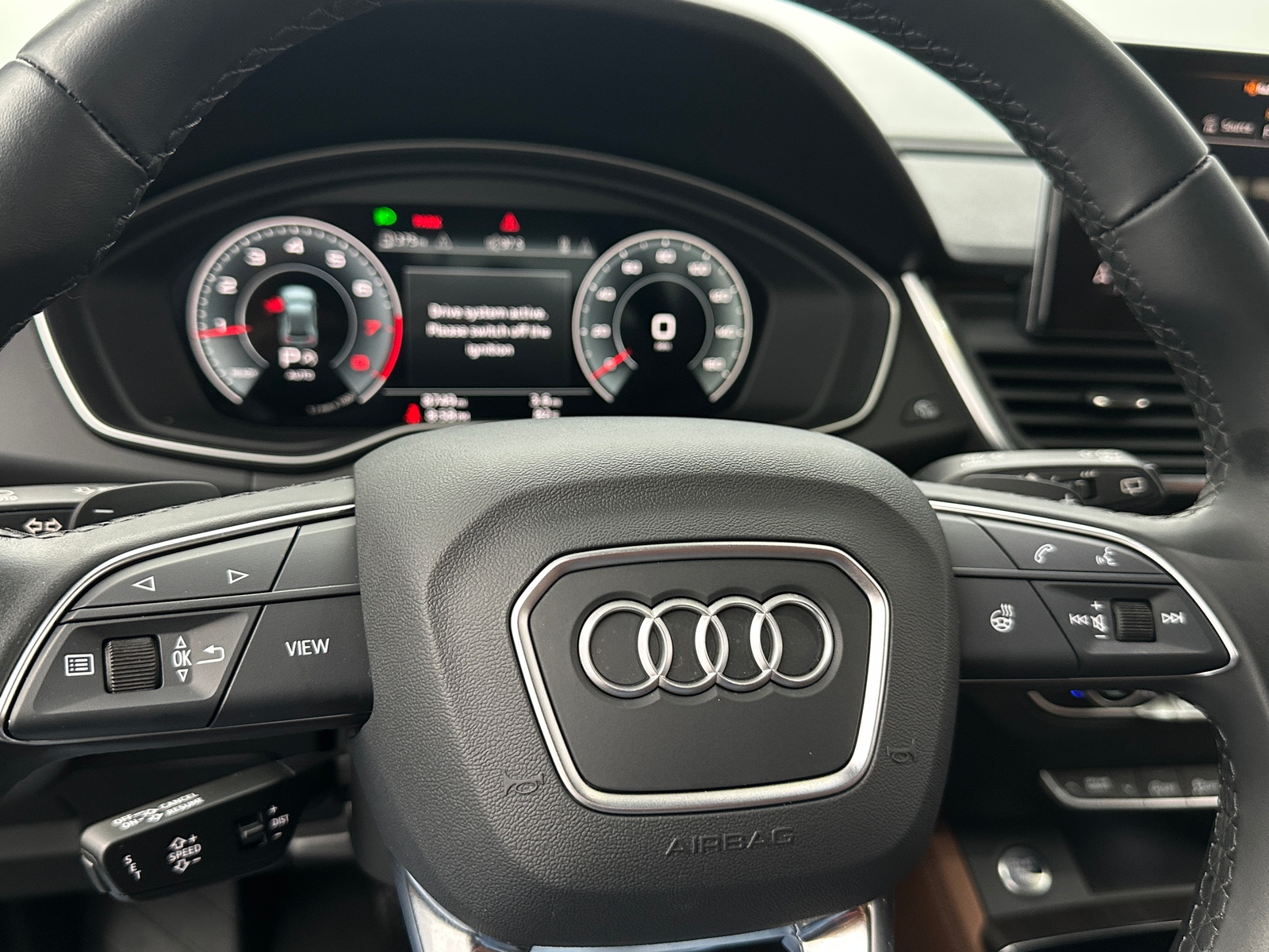 Thumbnail: 2022 Audi Q5 - 4