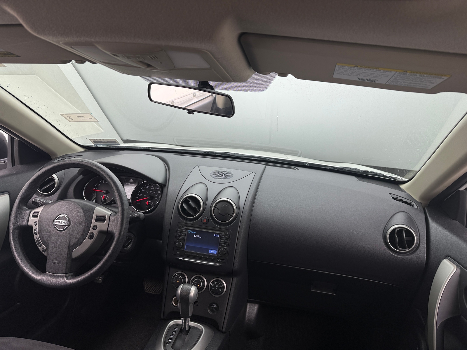 Thumbnail: 2011 Nissan Rogue - 3