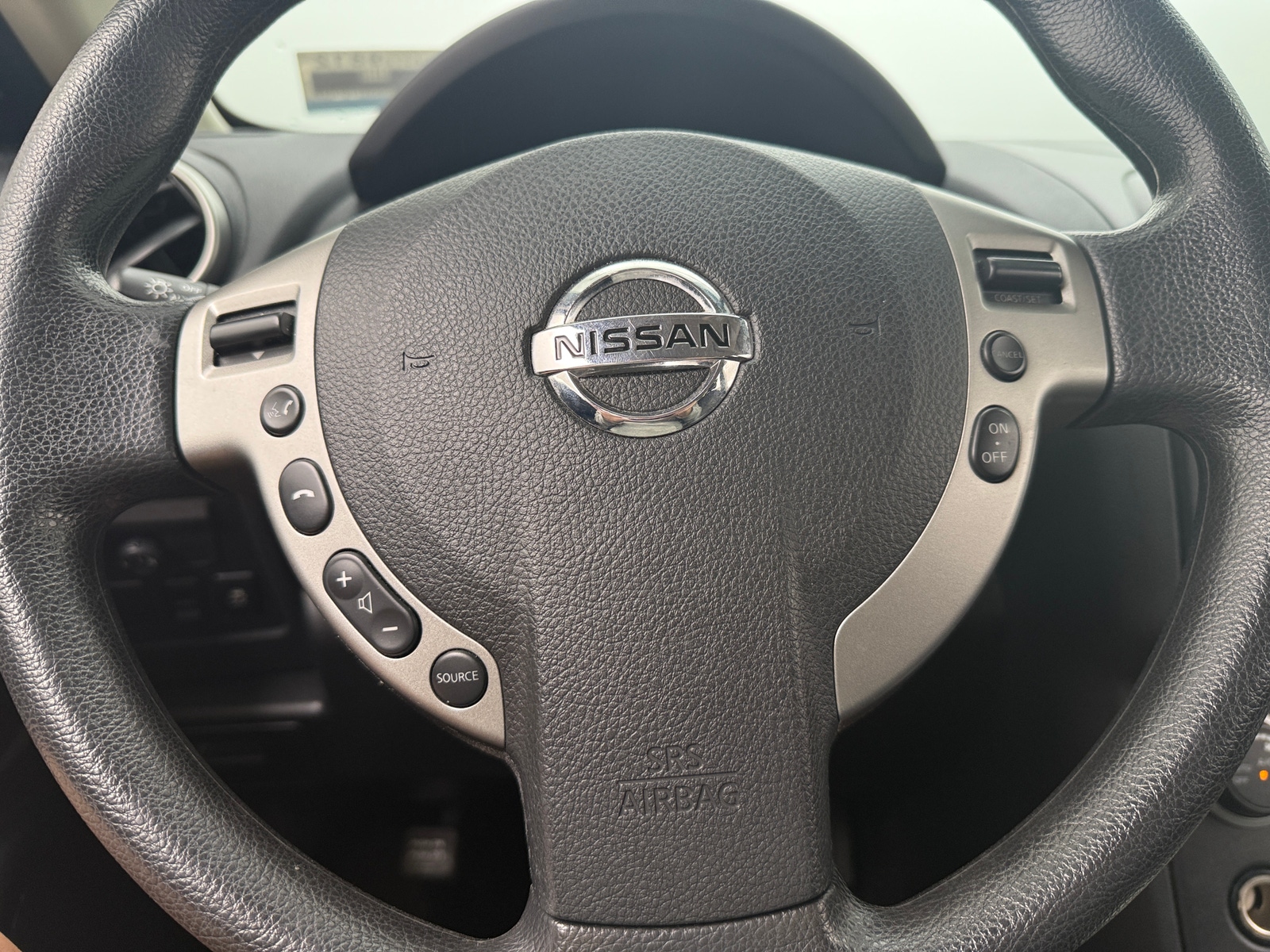 Thumbnail: 2011 Nissan Rogue - 5