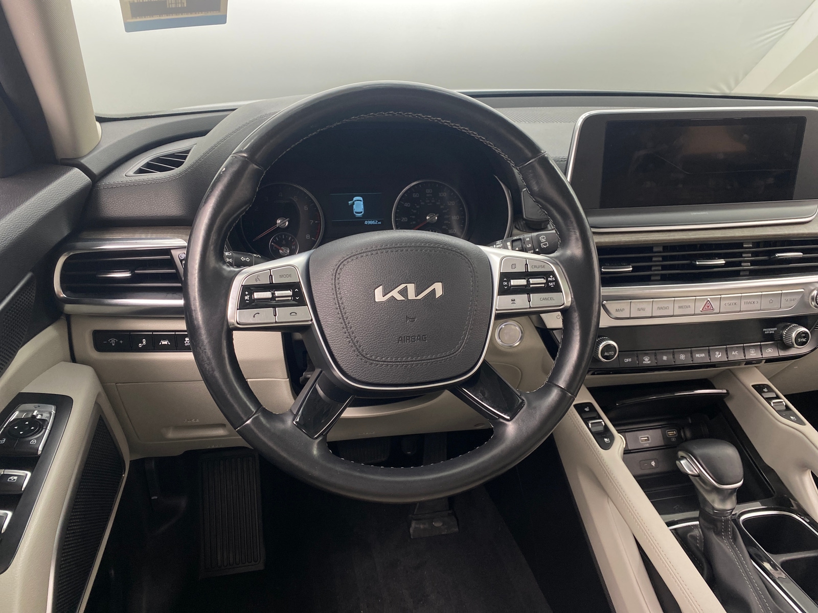 Thumbnail: 2022 Kia Telluride - 4