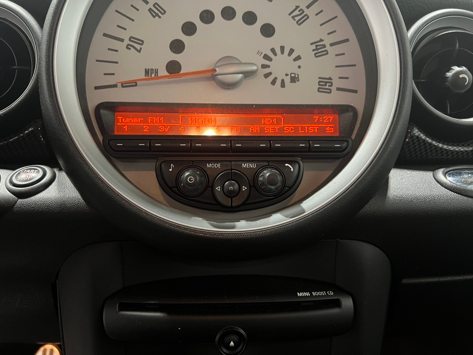 Thumbnail: 2013 MINI Cooper Hardtop - 3