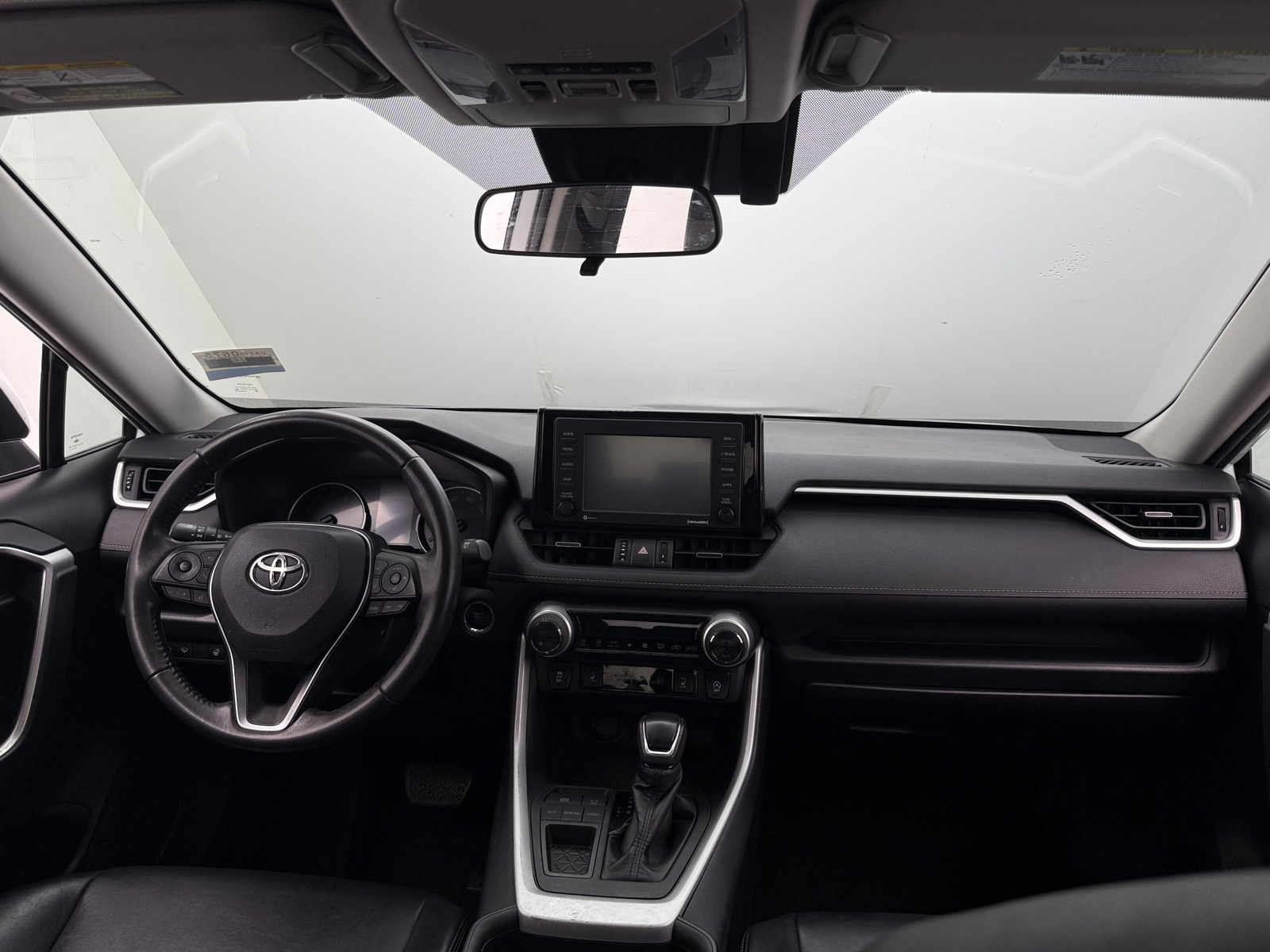 Thumbnail: 2020 Toyota RAV4 - 2