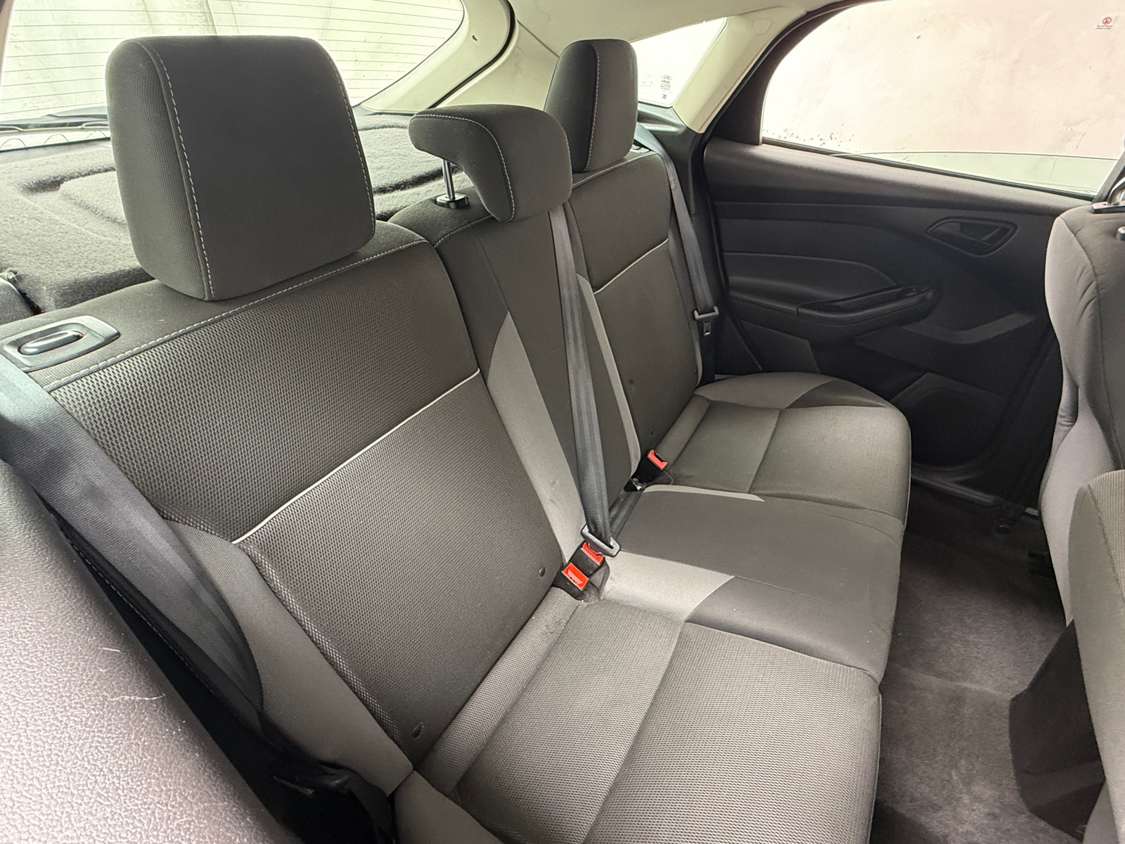 Thumbnail: 2012 Ford Focus - 6
