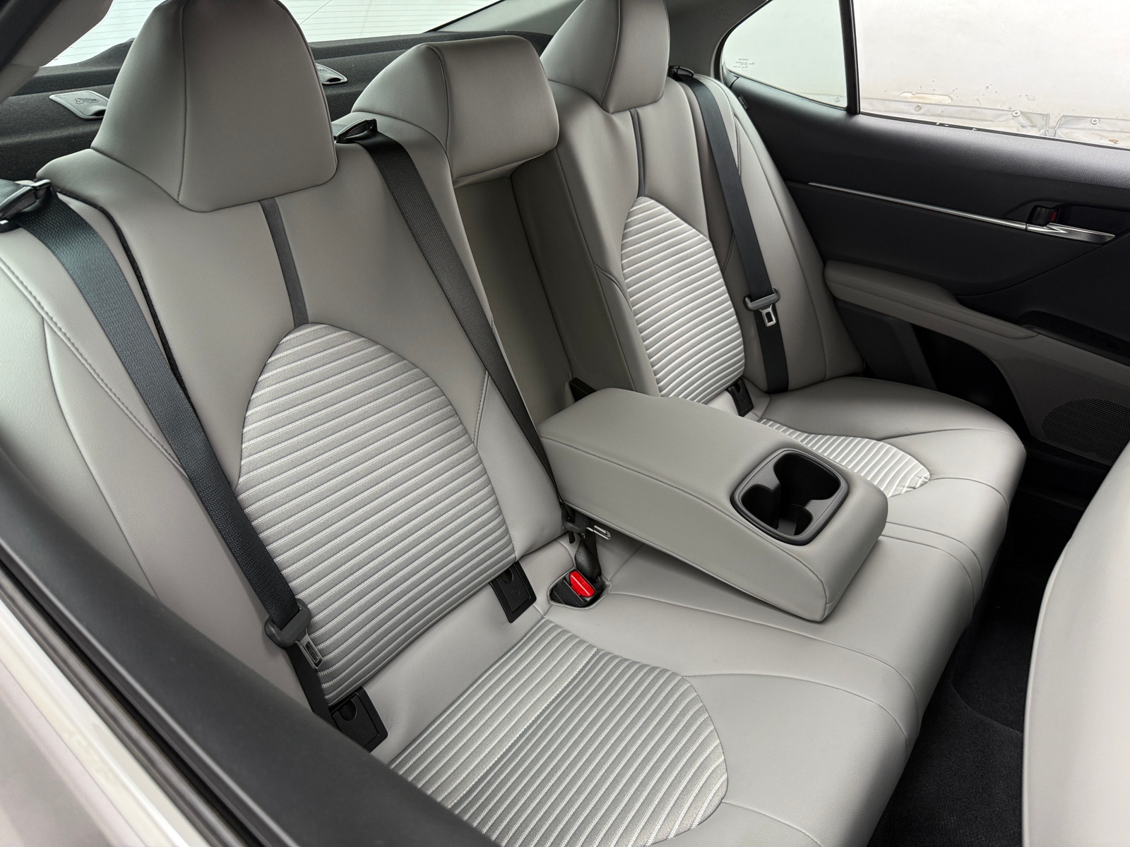Thumbnail: 2024 Toyota Camry - 6