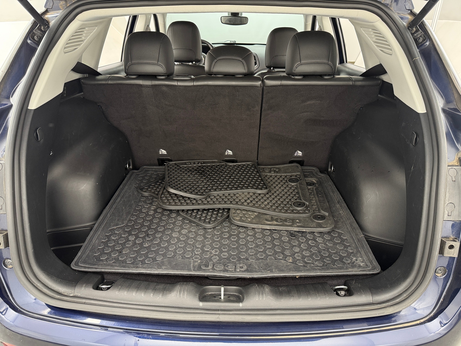 Thumbnail: 2019 Jeep Compass - 6