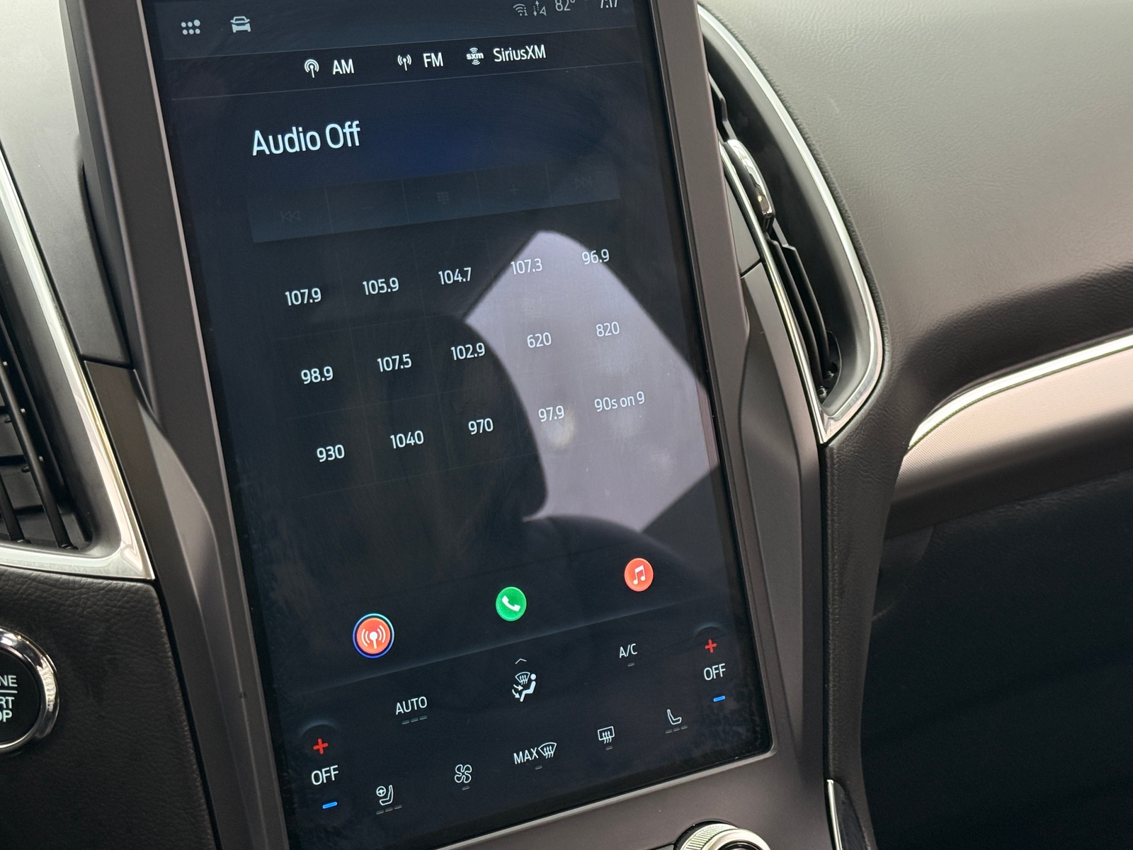 Thumbnail: 2024 Ford Edge - 3