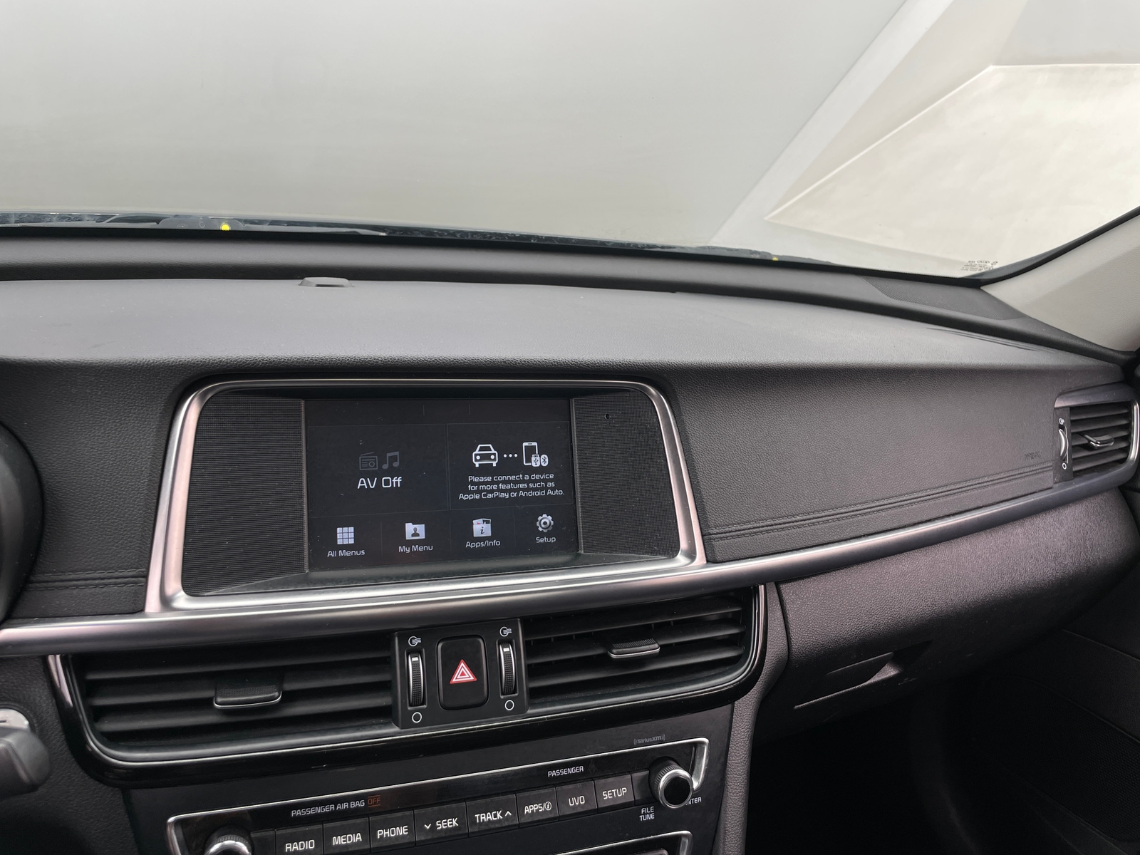 Thumbnail: 2018 Kia Optima - 3