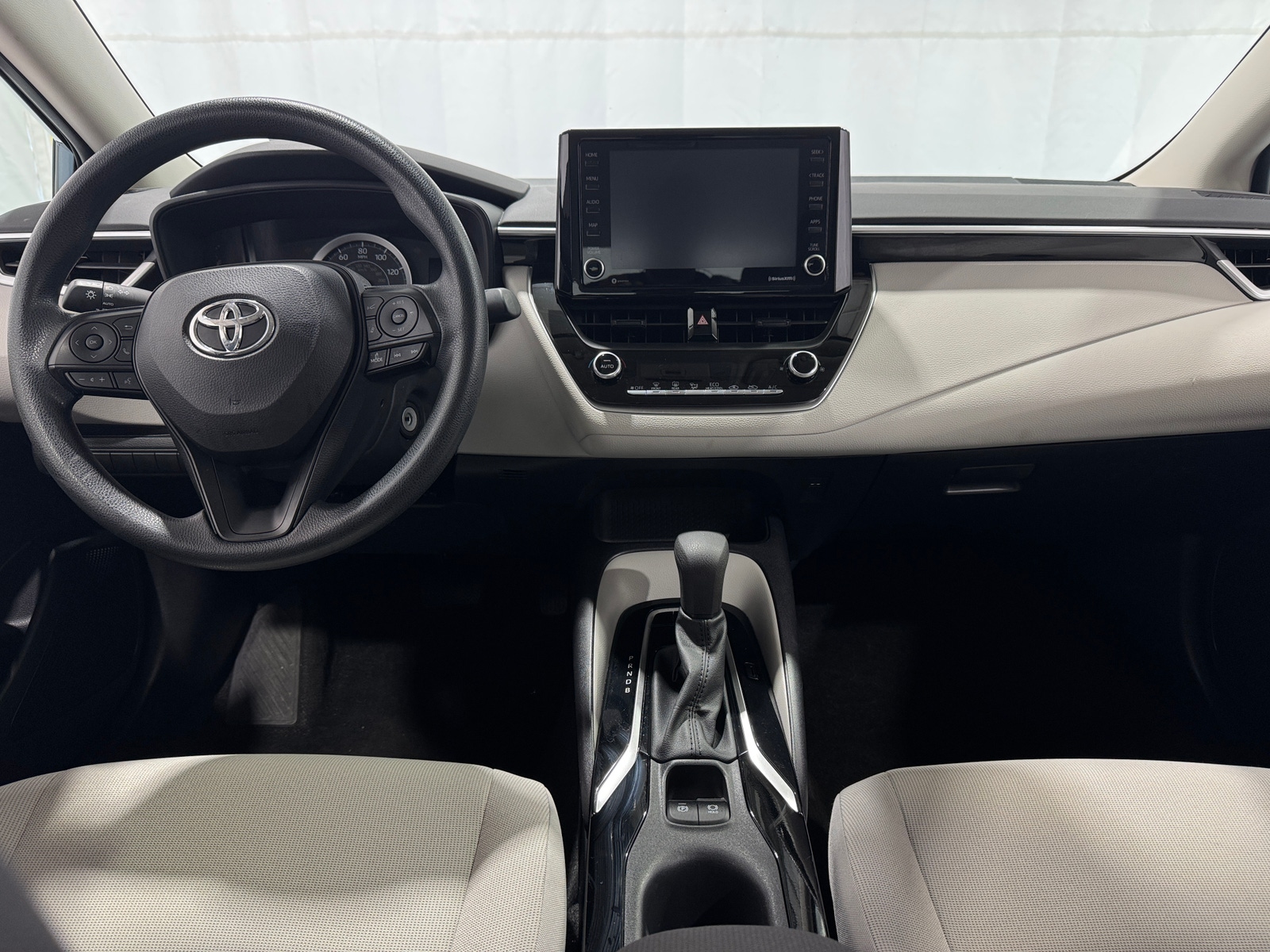 Thumbnail: 2022 Toyota Corolla - 3