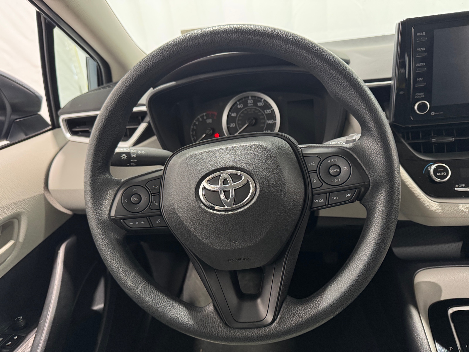 Thumbnail: 2022 Toyota Corolla - 5