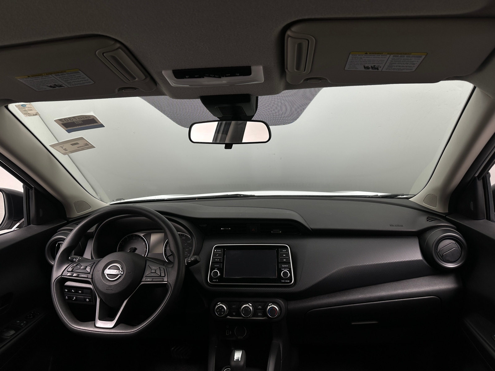Thumbnail: 2023 Nissan Kicks - 3