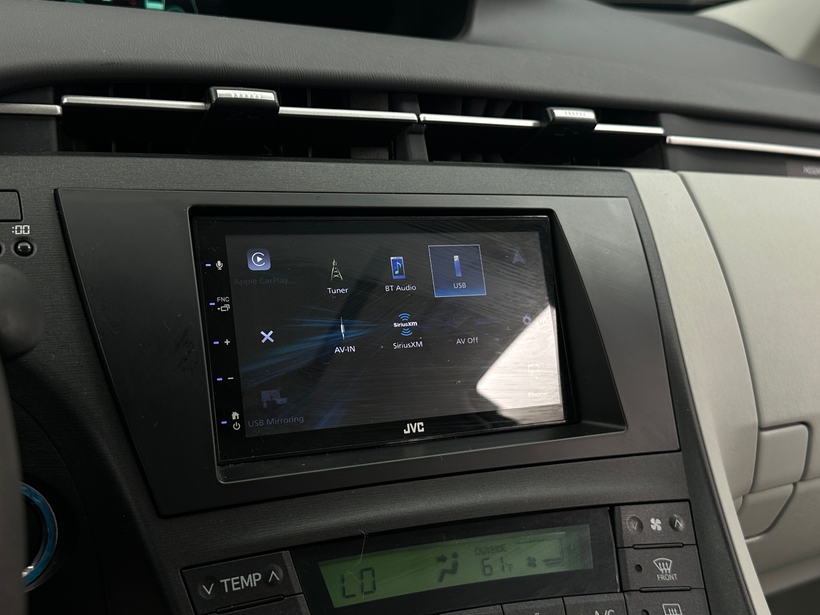 Thumbnail: 2010 Toyota Prius - 4